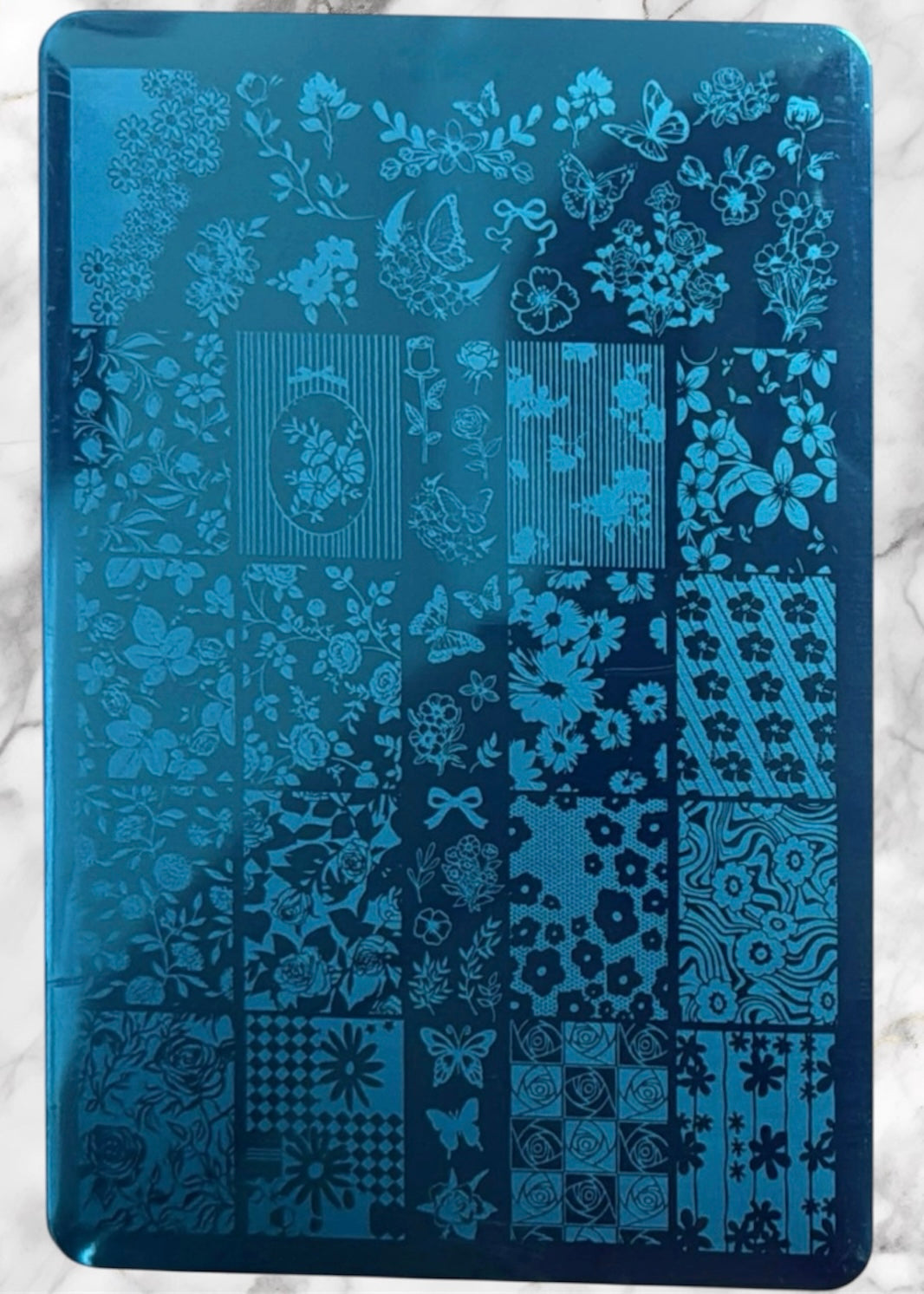 Nail Stamping Summer