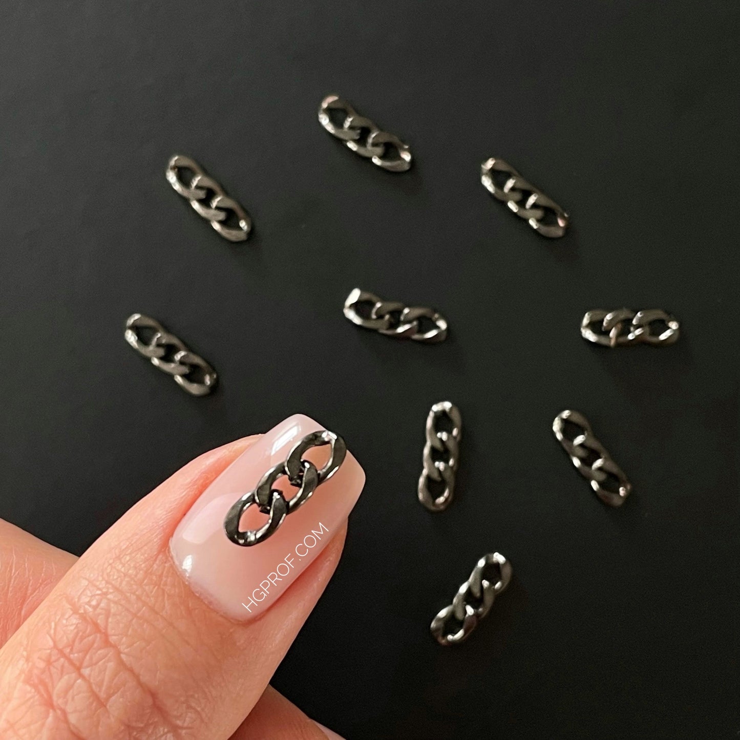 Metallic Chains For Nails